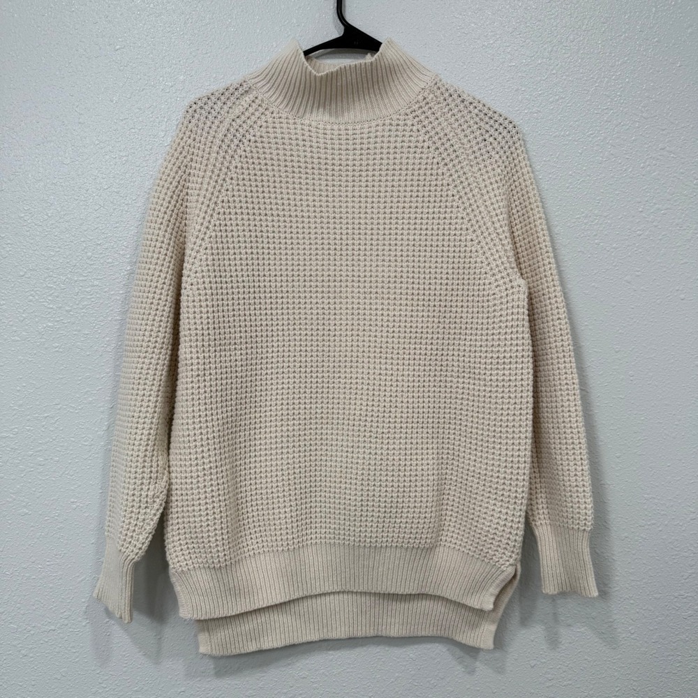 BDG Waffle Knit Mock Neck Sweater Beige Relaxed‎ Fit Casual Size S